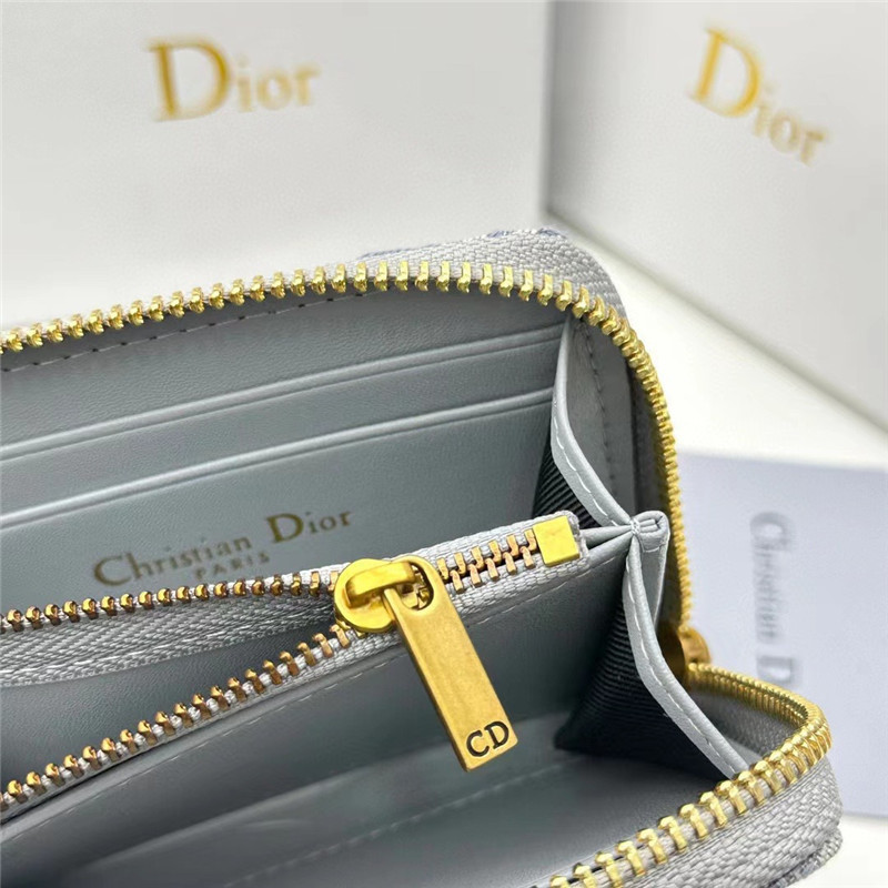 Dior【⭐︎送料無料⭐︎】Dior 長財布　ラウンドジップ　カードケース　トライバル柄
