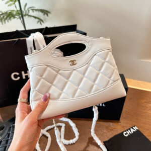 シャネル31 ナノショッピングバッグ chanel ショルダー バッグ レディース 斜 めがけ 軽い 2way ハイ ブランド ポーチ ポシェット 小さめ ショルダー バッグ 可愛い