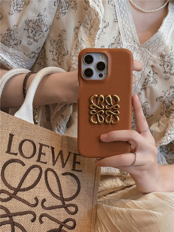 ロエベ iphone16 ケース loewe風 アイフォン16pro ケース かわいい 韓国 iphone15/15pro ケース ブランド 人気 iphone14/13/12 ケース カップル お 揃い