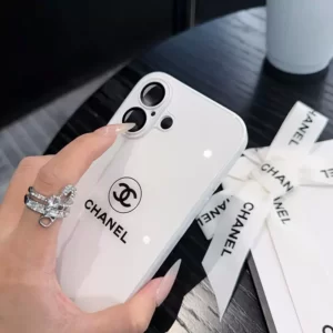 chanel スマホケース iphone16 ガラスケース シャネル iphone16pro/16promax ケース シンプル おしゃれ iphone15/14/13 ケース カメラまで保護